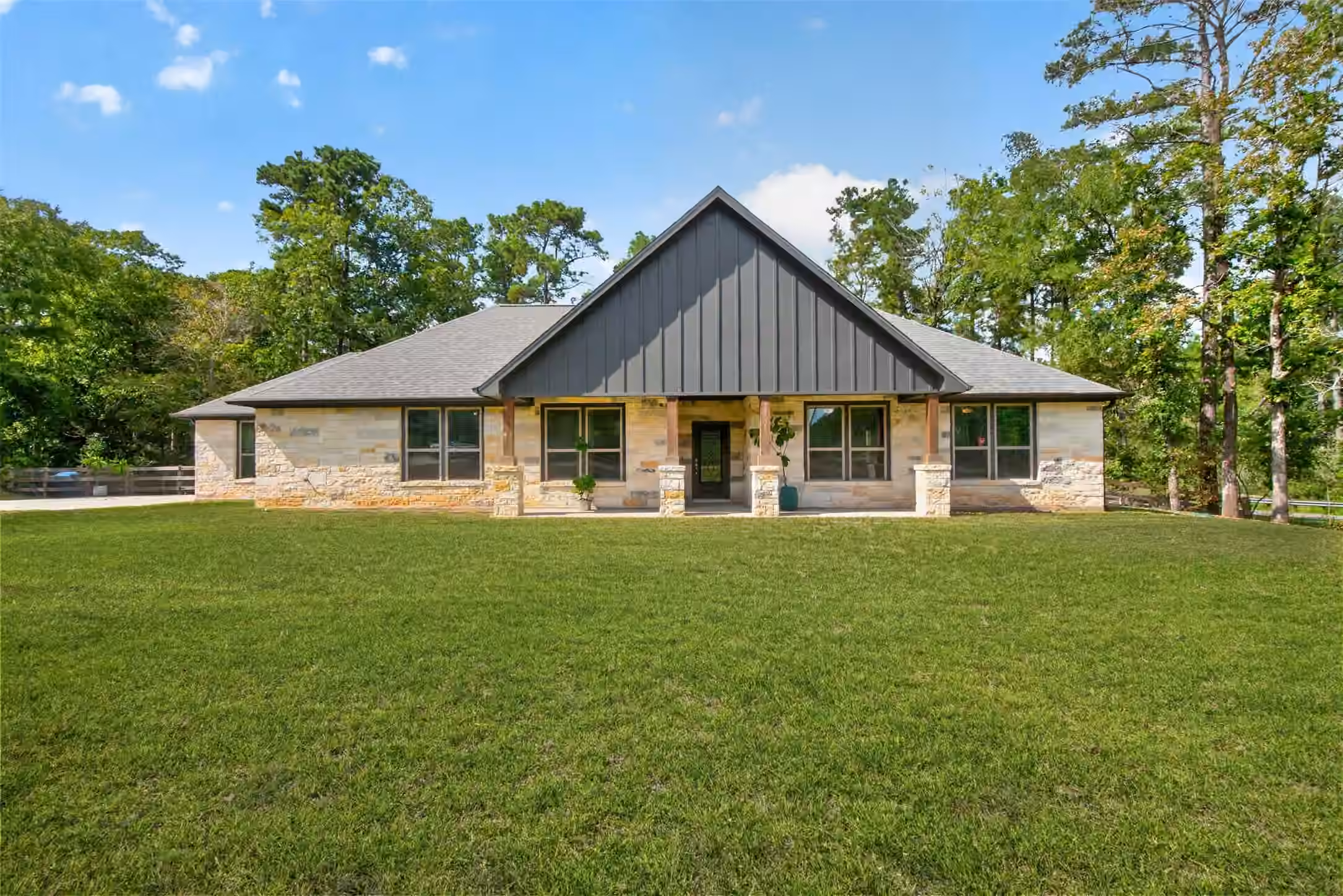 Photo 2 of 15741 Forest Grove Drive, Willis, TX