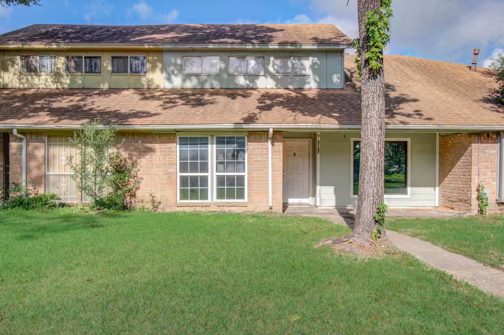 Photo of 5710 Easthampton Drive C, Houston, TX