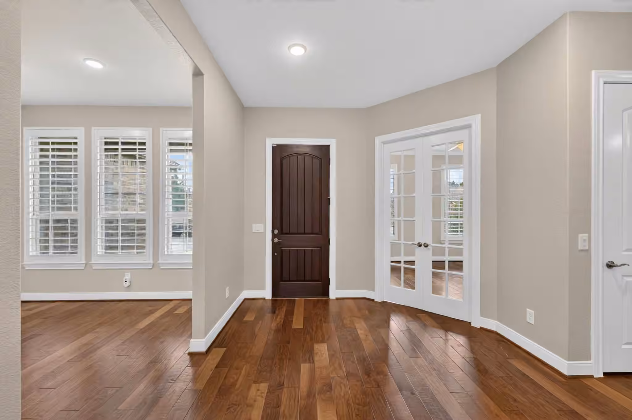 Photo 6 of 230 Kimblewick Way, The Woodlands, TX