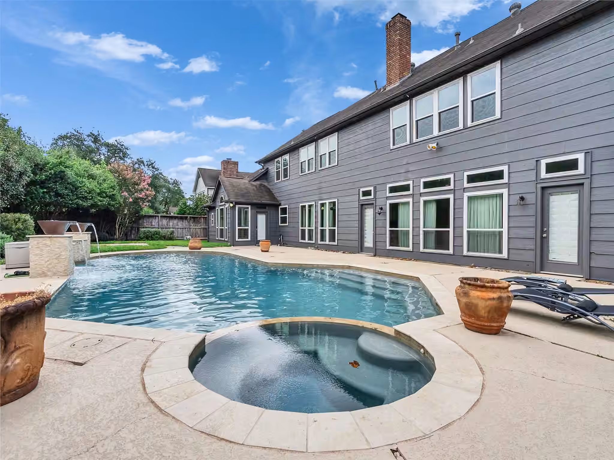 Photo 6 of 15906 Redwood Place Drive, Houston, TX