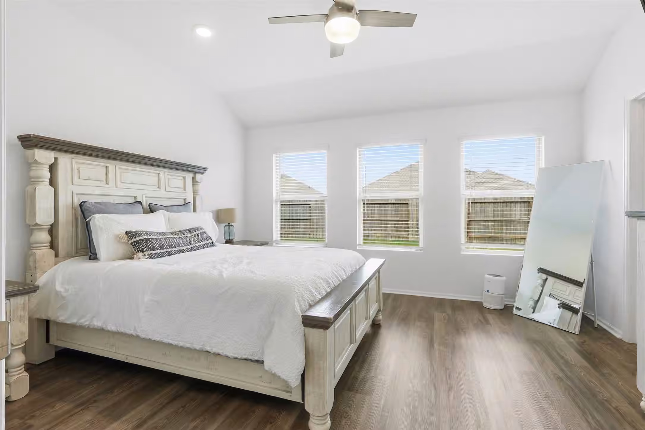 Photo 4 of 3727 Moss Hill Road, Rosenberg, TX