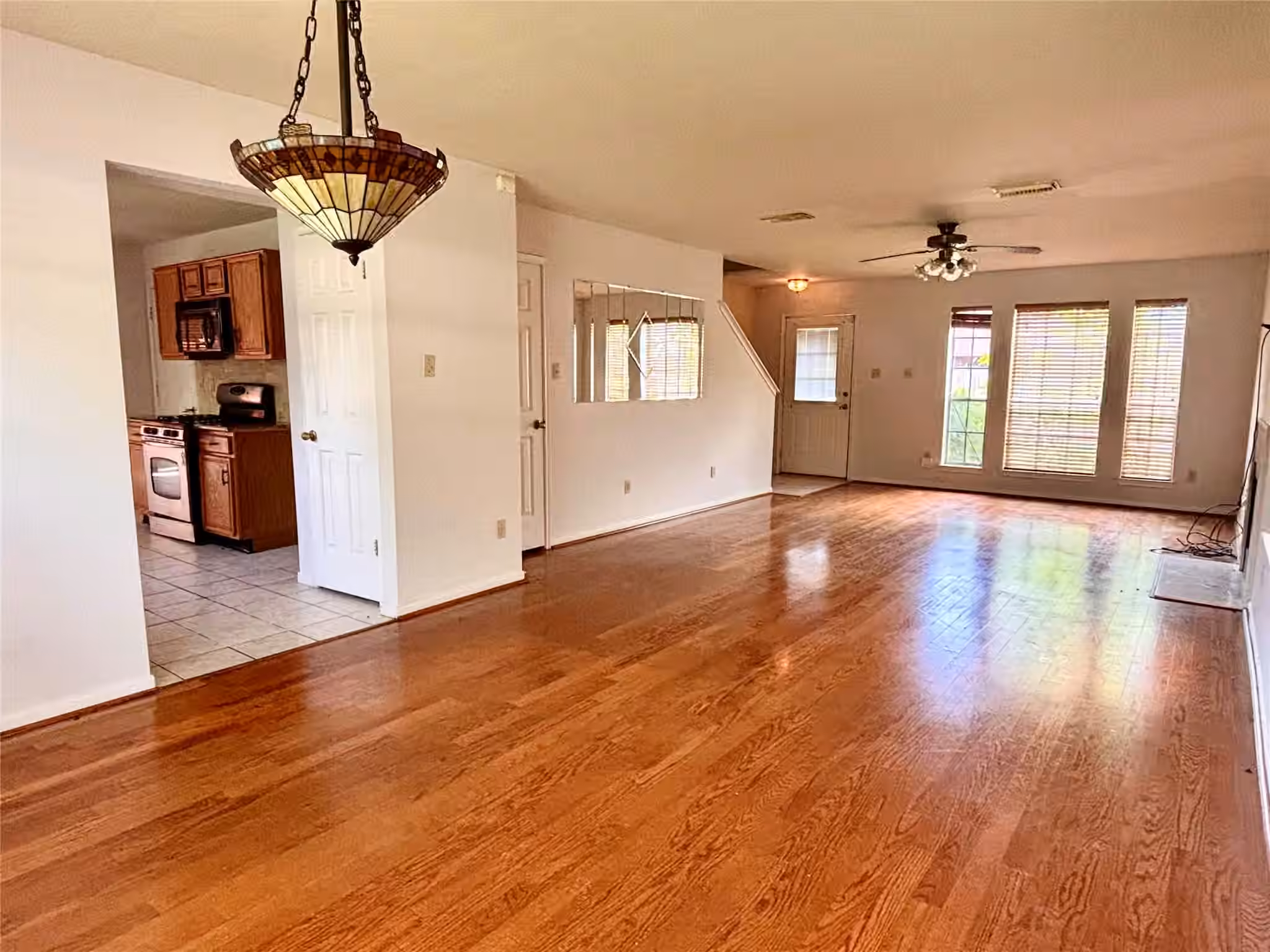 Photo 3 of 2731 Blue Mist Drive, Sugar Land, TX
