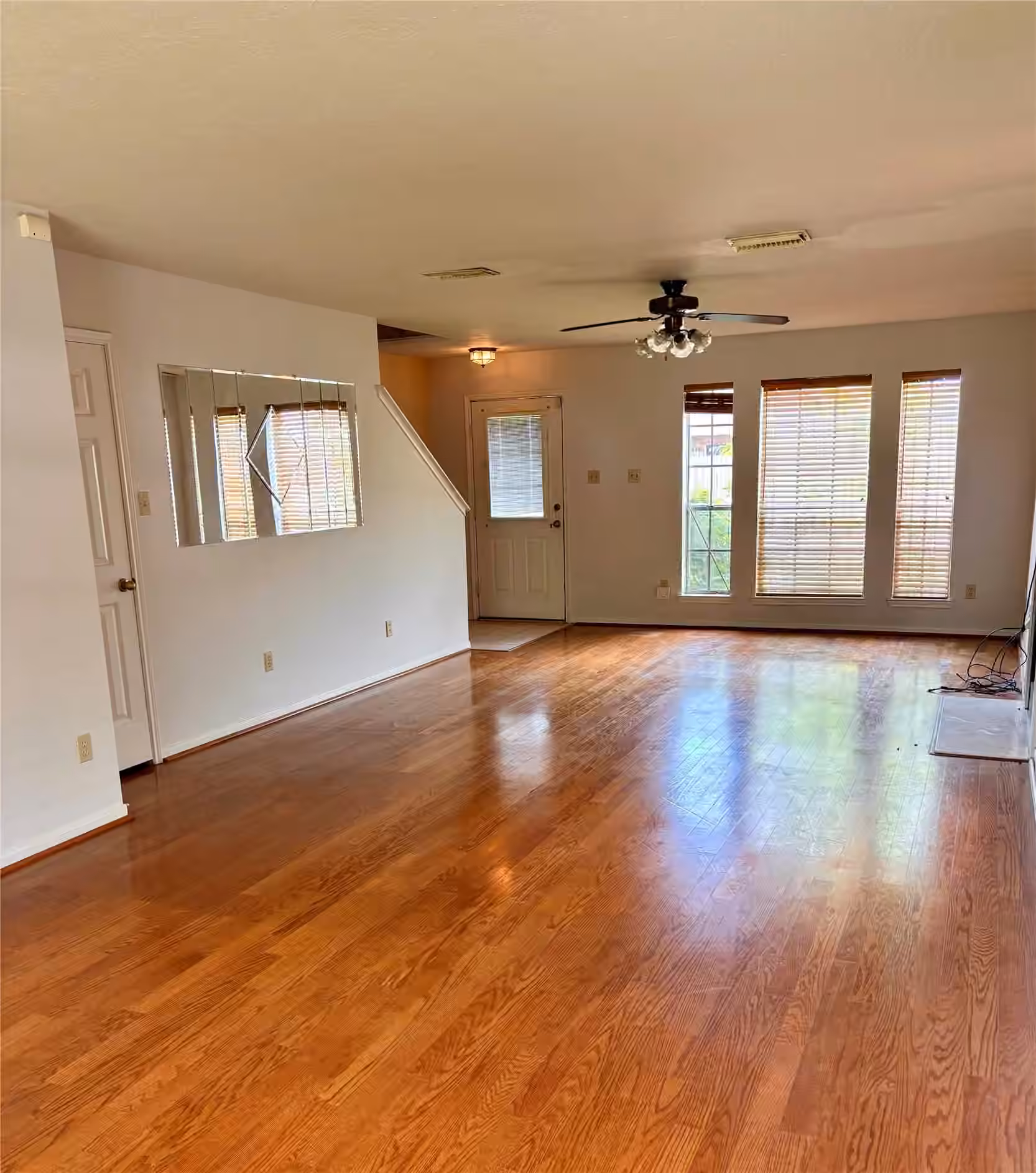 Photo 7 of 2731 Blue Mist Drive, Sugar Land, TX