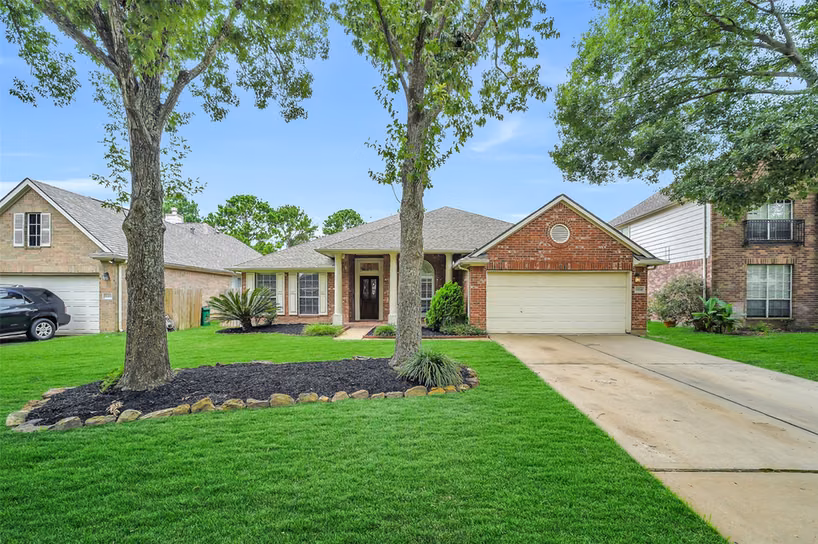 Photo 2 of 11219 Timbercreek Falls Drive, Houston, TX