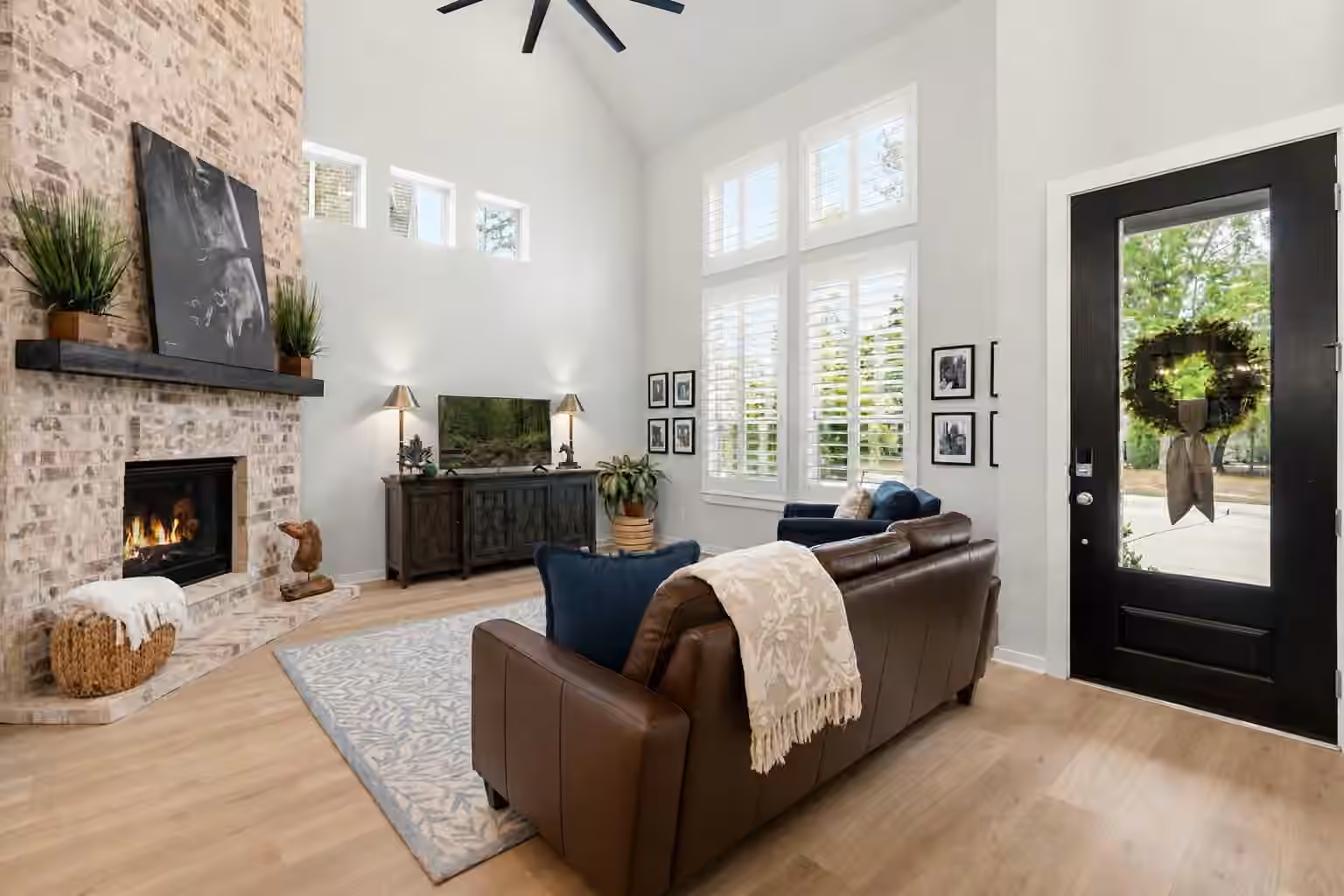 Photo 5 of 515 Cypress Valley Avenue, Montgomery, TX