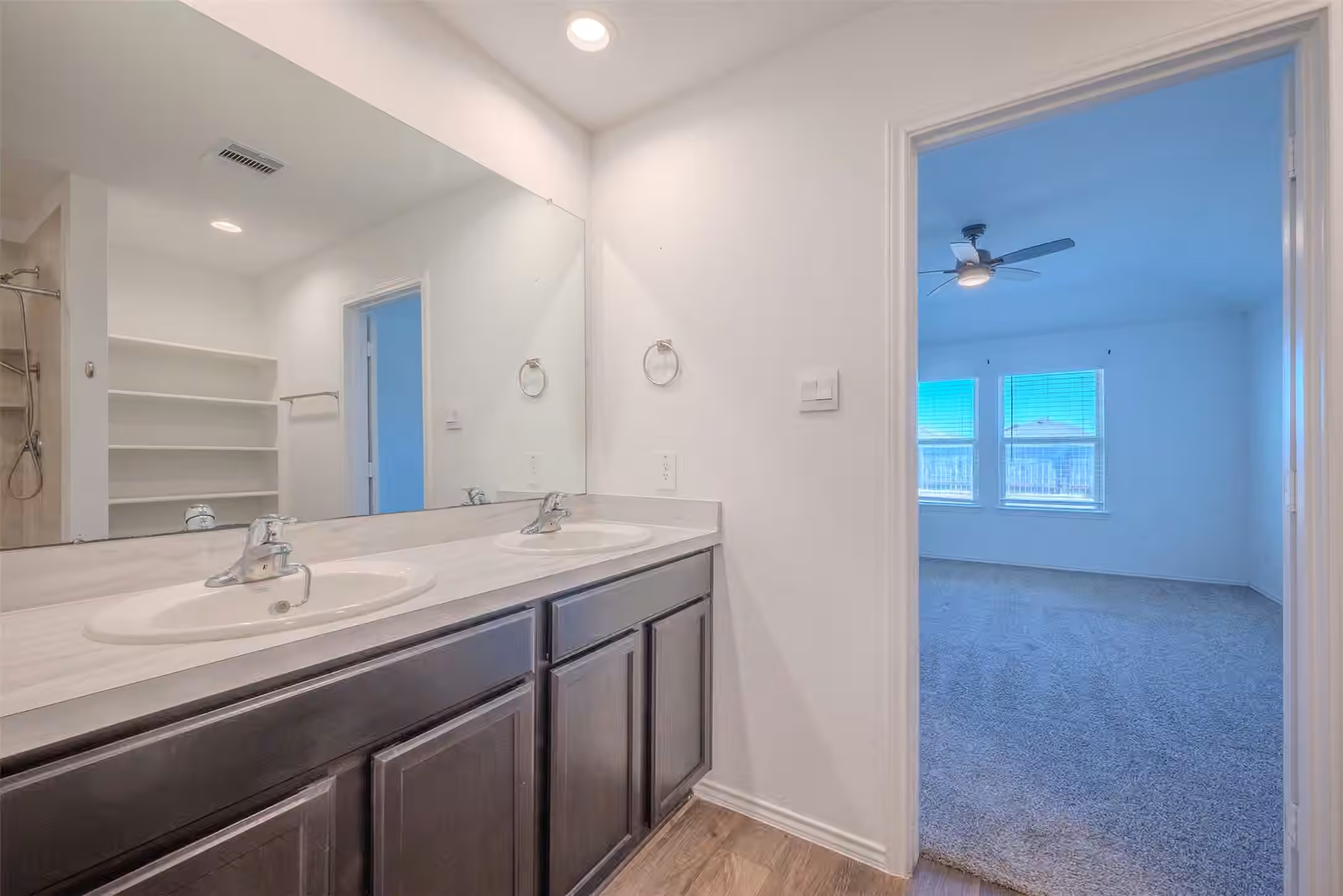 Photo 3 of 5230 Vincent Rose Court, Katy, TX