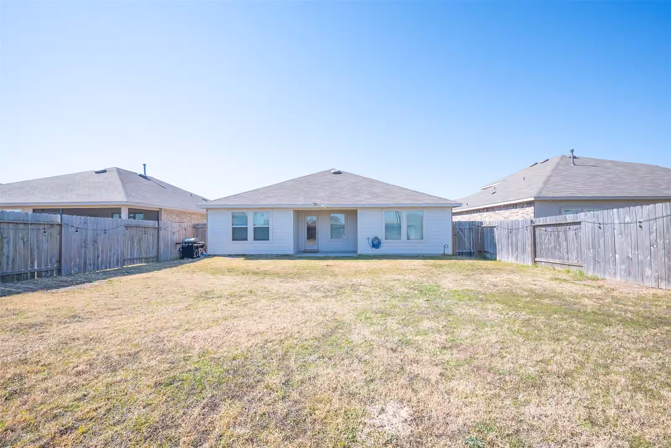 Photo 5 of 5230 Vincent Rose Court, Katy, TX