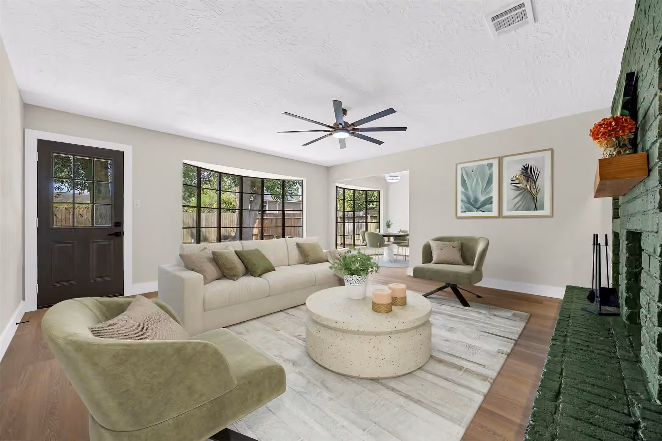 Photo 4 of 16910 David Glen Drive, Friendswood, TX