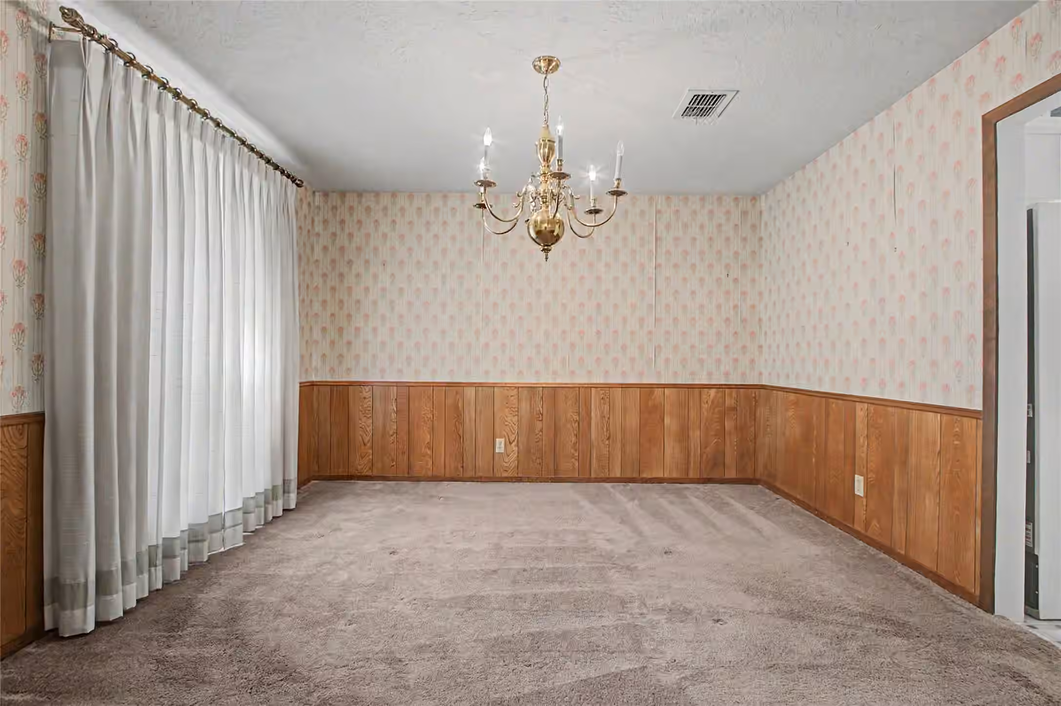 Photo 7 of 2310 Creekdale Drive, Houston, TX