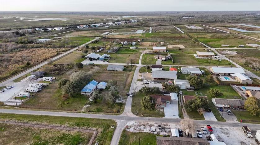 Photo 3 of 222 Ingram Street, Matagorda, TX