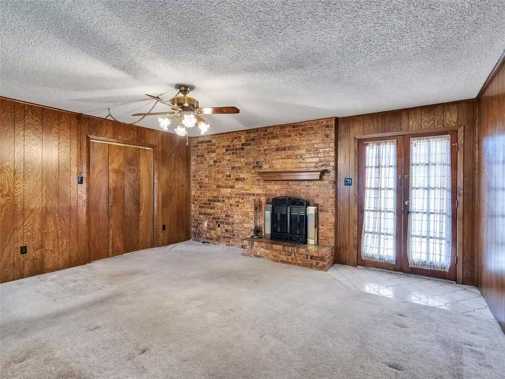 Photo 4 of 1320 Town Circle 1, Baytown, TX