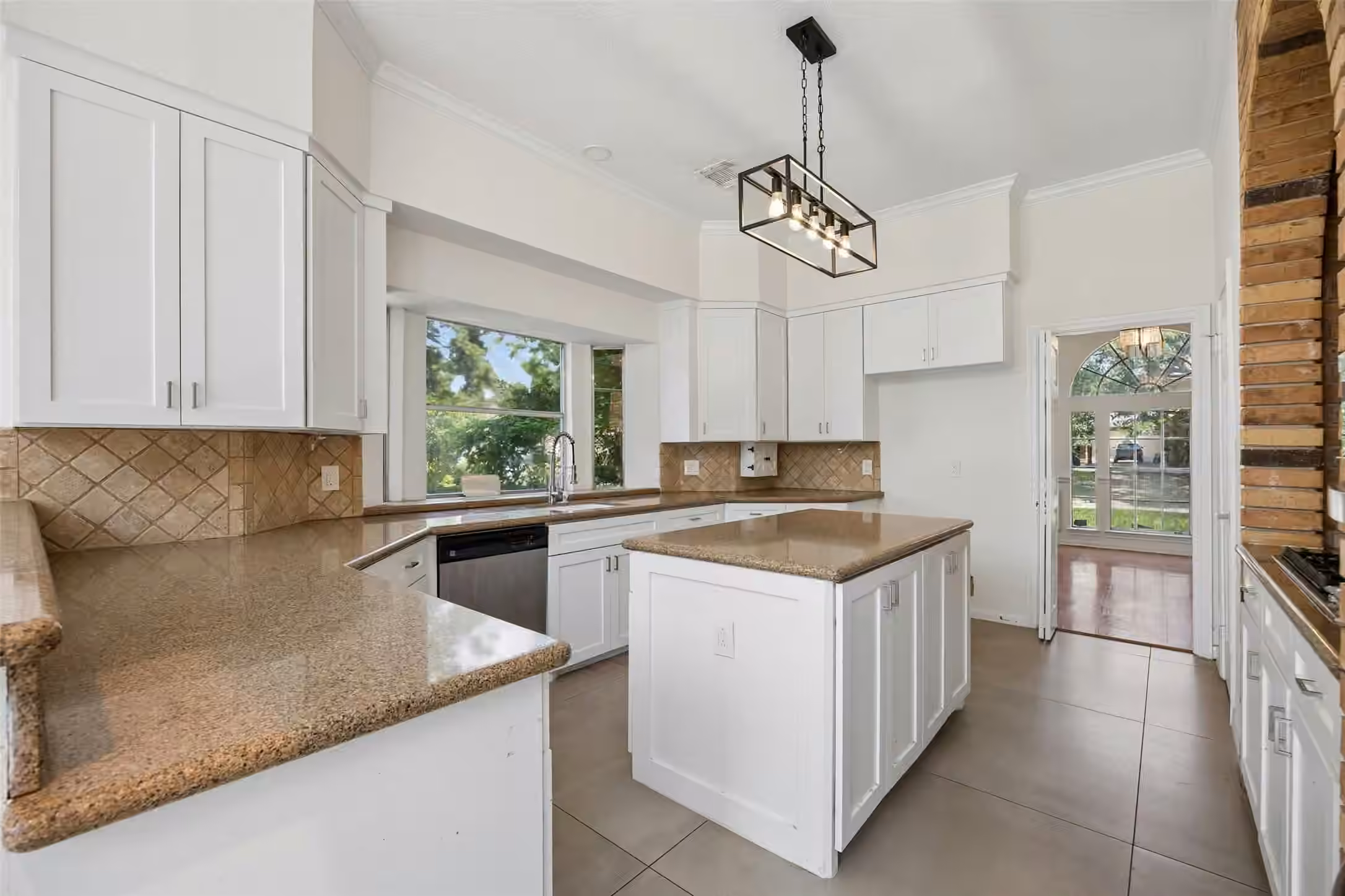 Photo 5 of 2807 Cedarville Drive, Houston, TX