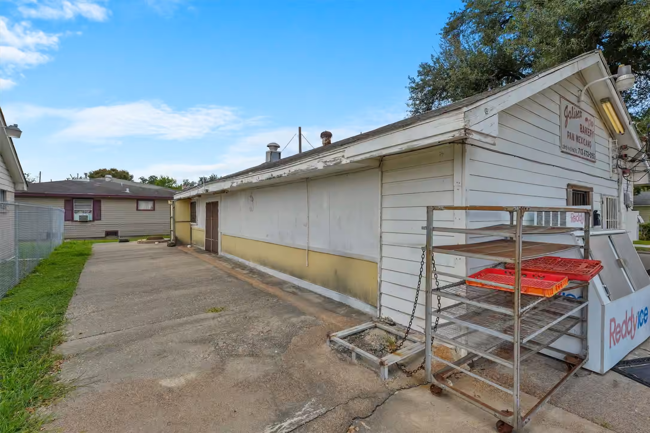 Photo 6 of 2915 Kashmere Street, Houston, TX