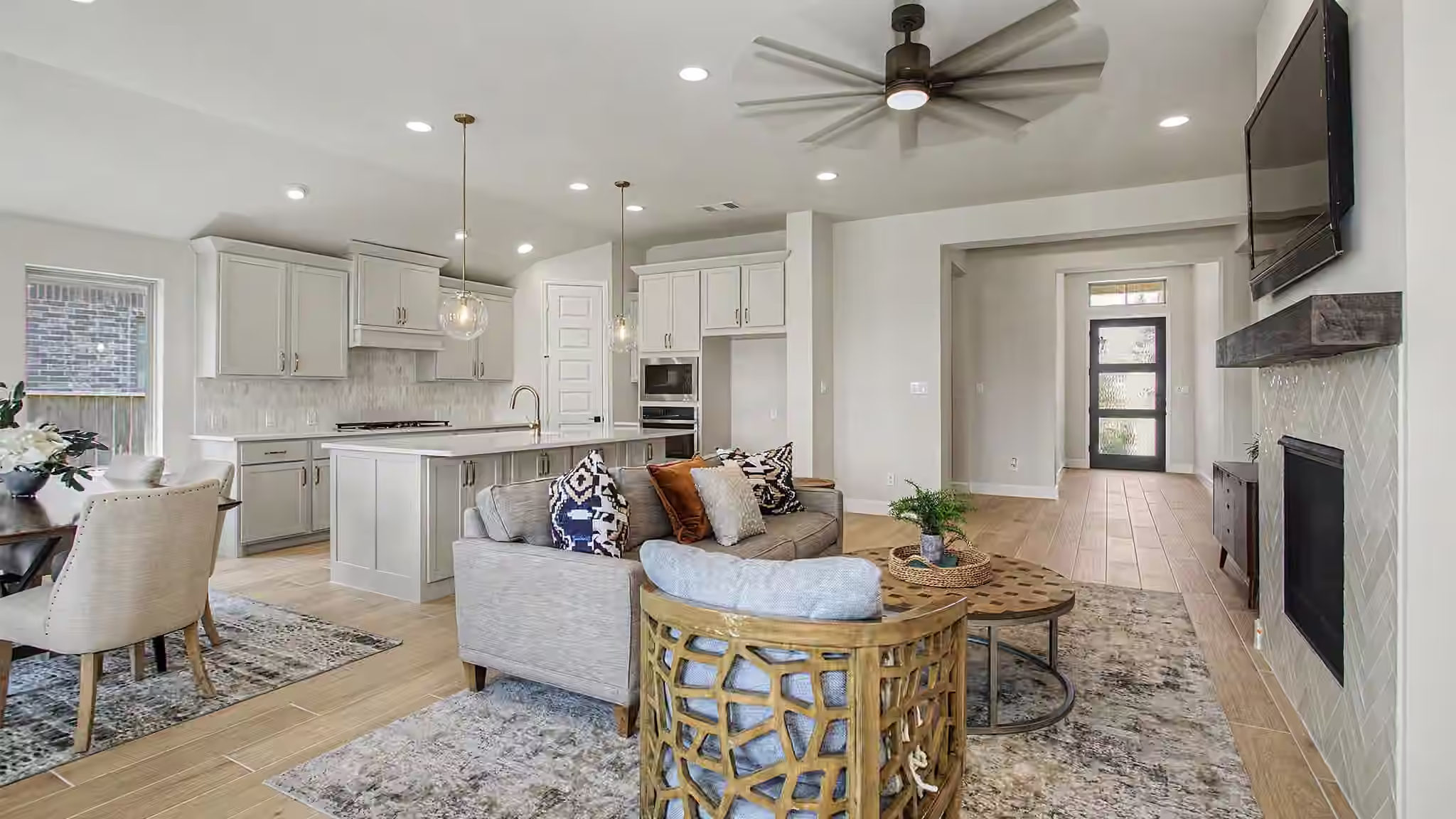 Photo 3 of 5814 Caracara Street, Manvel, TX