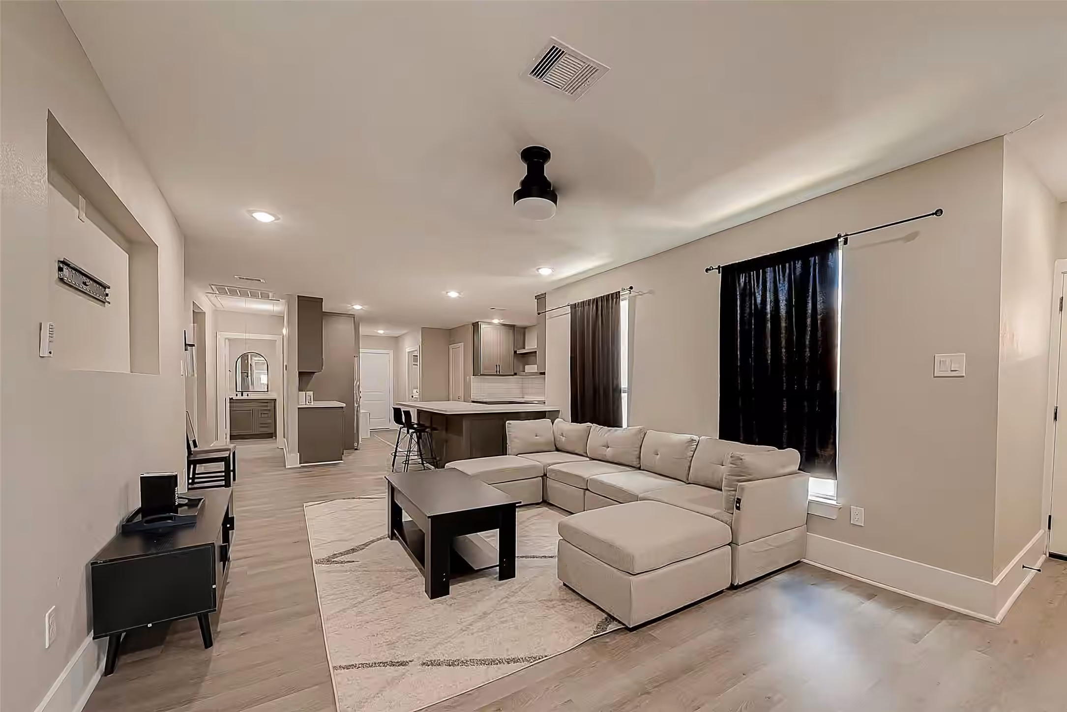 Photo 7 of 3014 Delia Street, Houston, TX