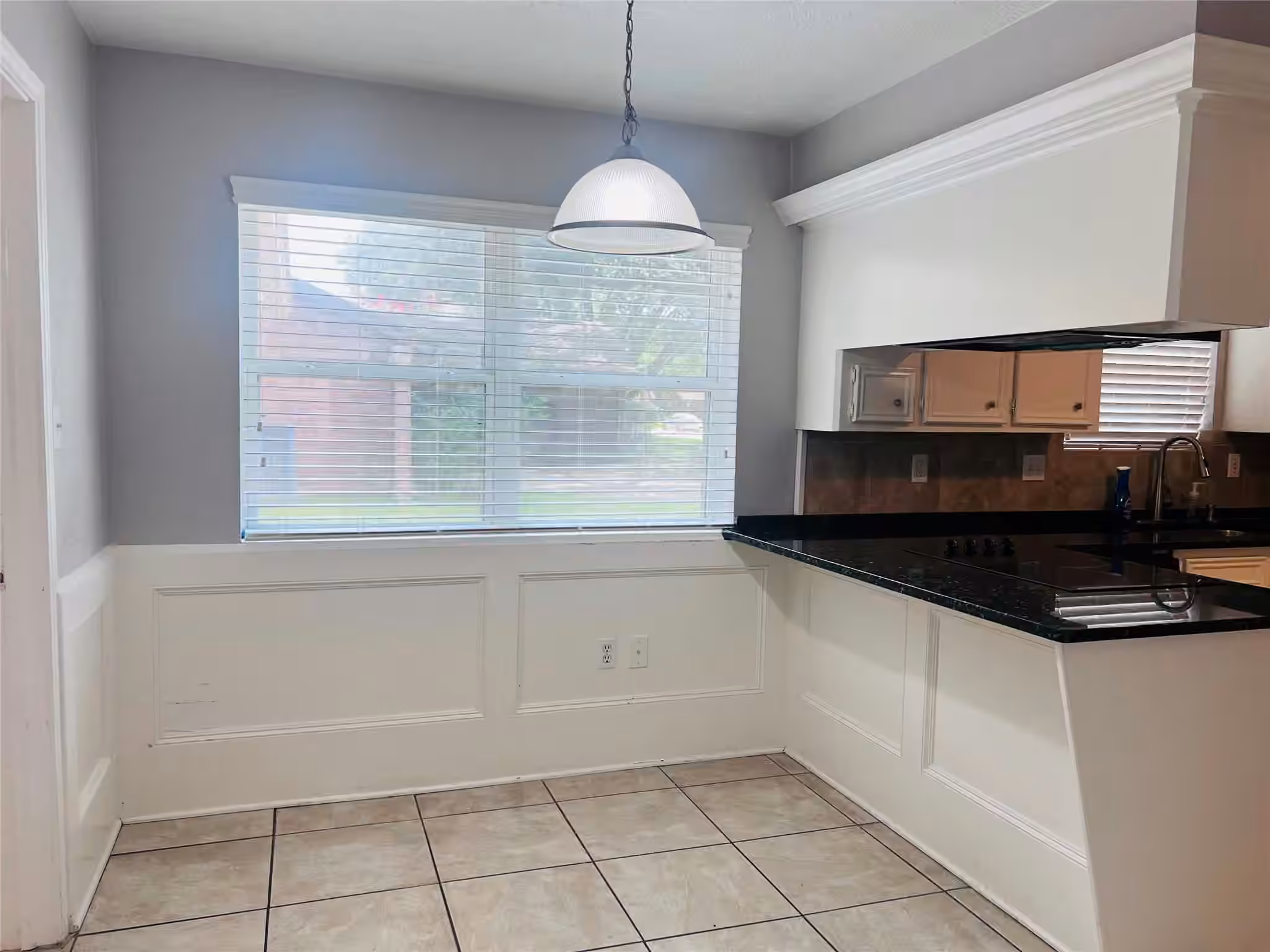 Photo 5 of 902 Hidden Canyon Road, Katy, TX