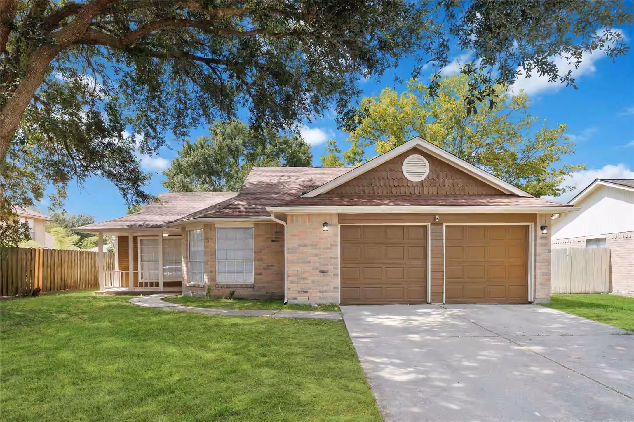 Photo of 10727 Kentington Oak Drive, Humble, TX