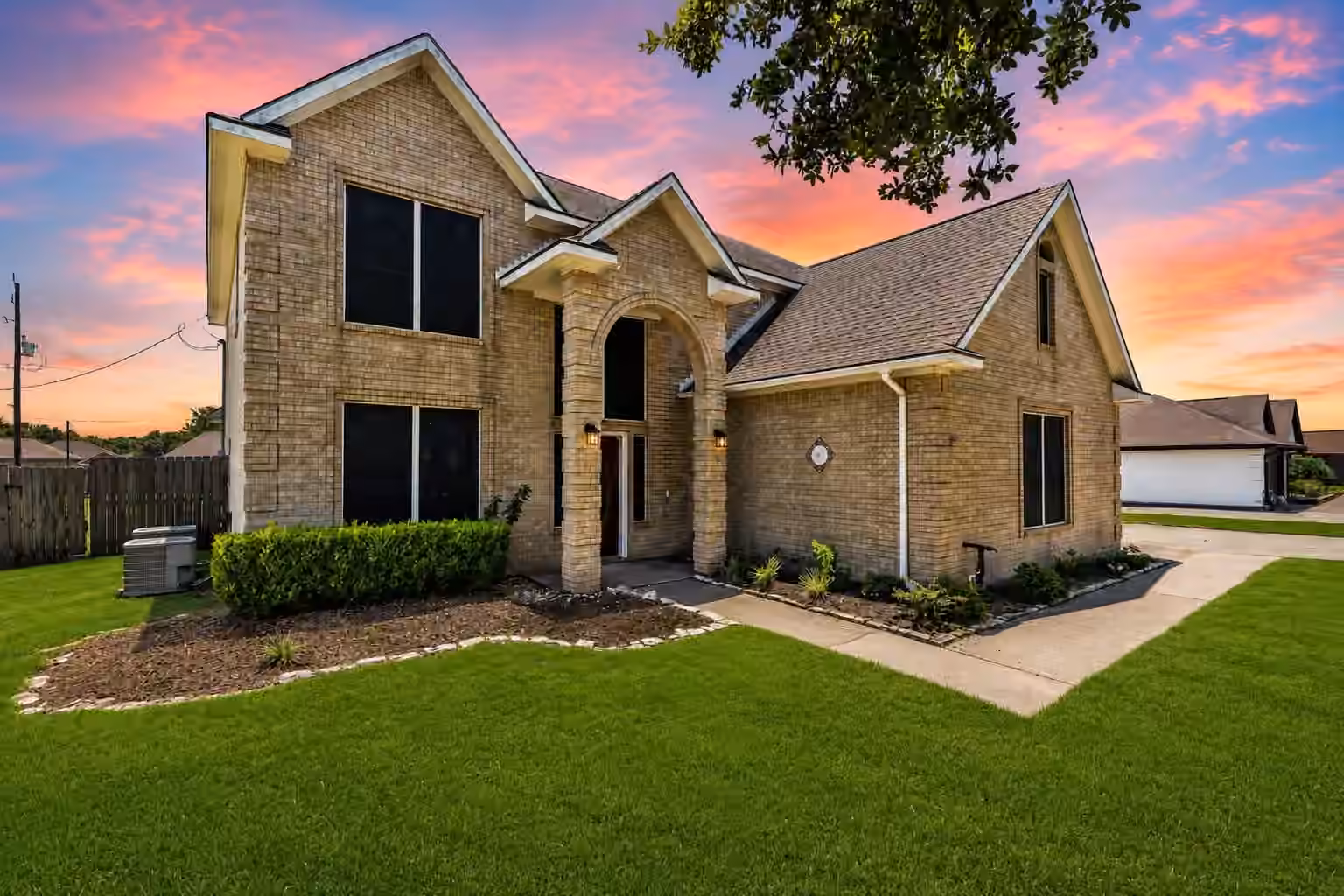 Photo of 6310 Wildlife Way, Baytown, TX 77523