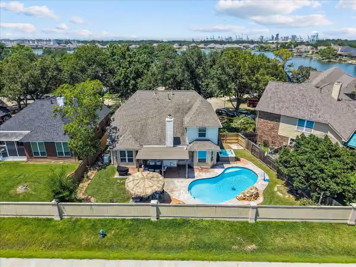 Photo 3 of 1409 Mija Lane, Seabrook, TX