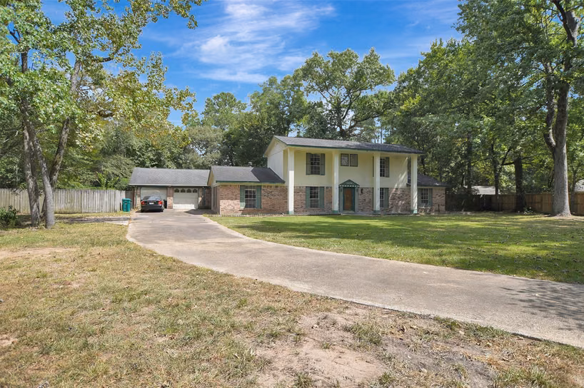 Photo 3 of 15255 Conroe Drive, Conroe, TX