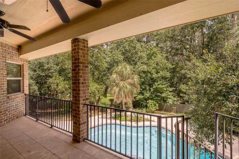 Photo 3 of 187 Broadmoor Drive, Huntsville, TX