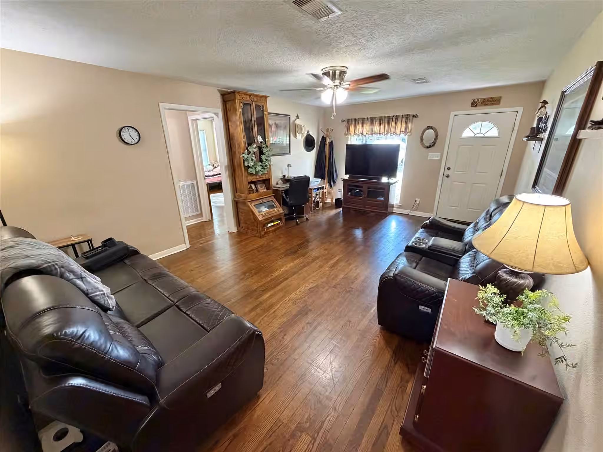Photo 2 of 5403 3rd Street, Danbury, TX