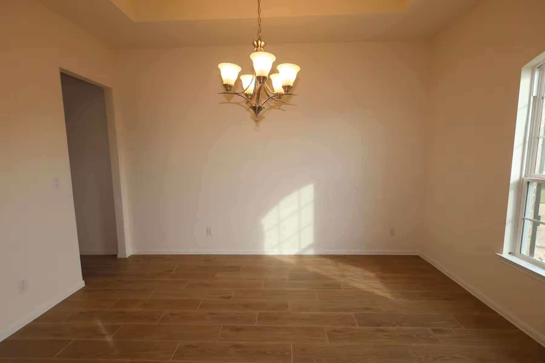 Photo 3 of 6711 Allens Landing, Needville, TX
