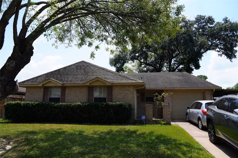 Photo of 1439 Saddle Rock Drive, Houston, TX