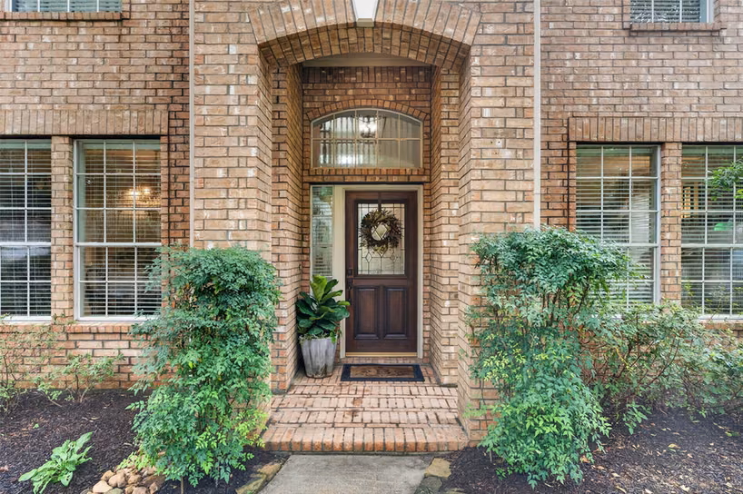 Photo 3 of 30 Murmuring Creek Place, The Woodlands, TX