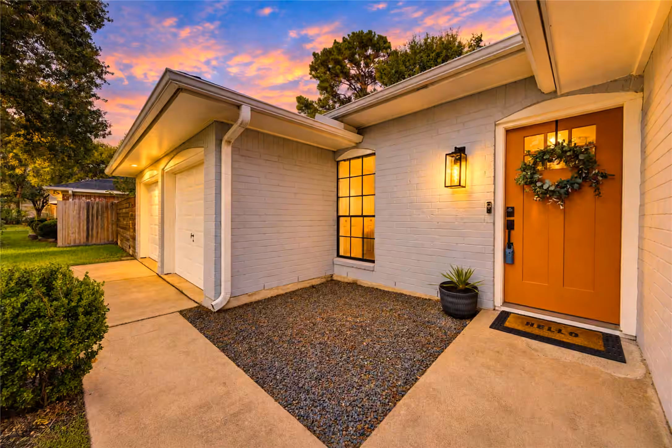 Photo 2 of 2614 Parana Drive, Houston, TX