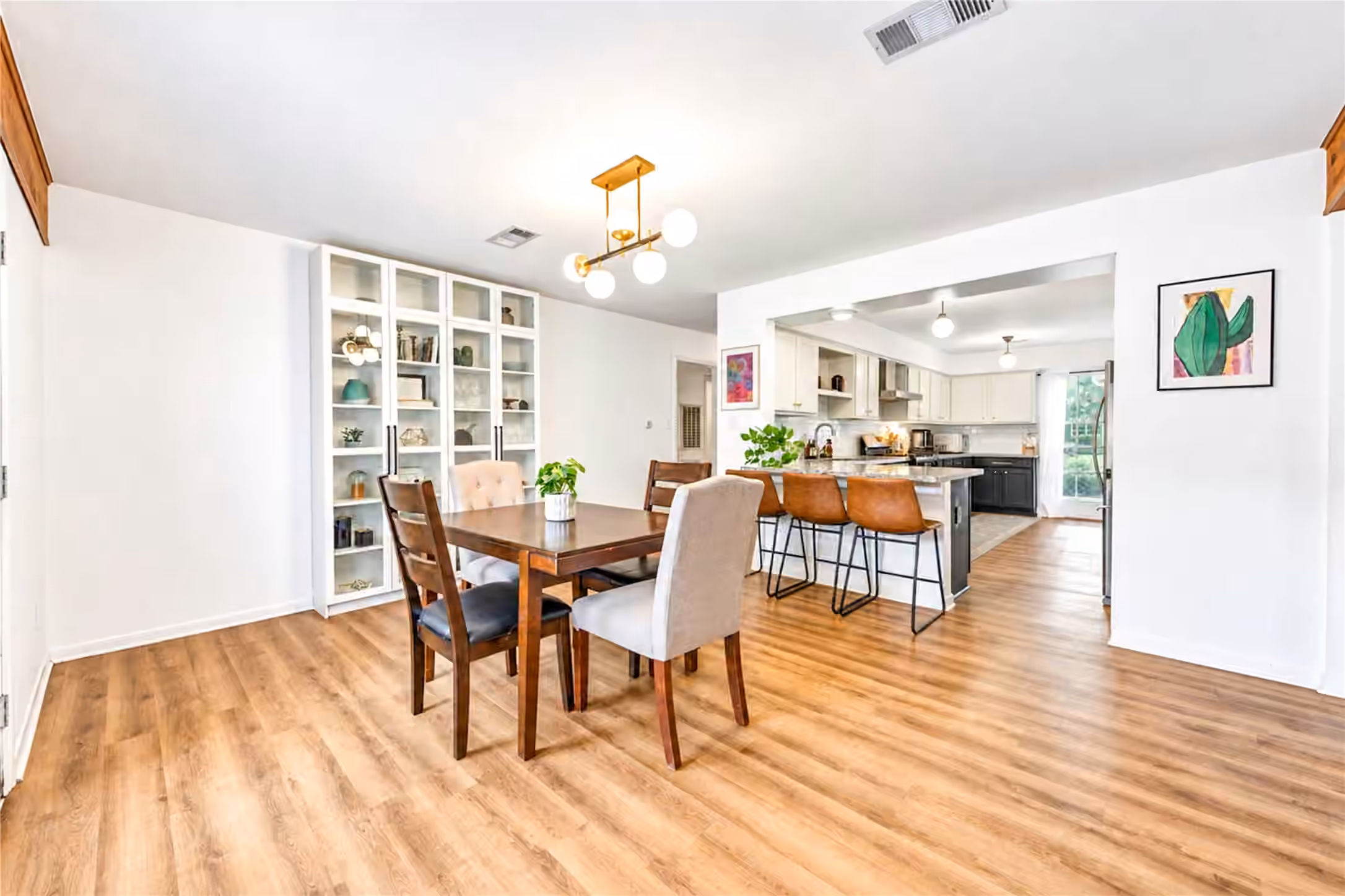 Photo 3 of 2614 Parana Drive, Houston, TX