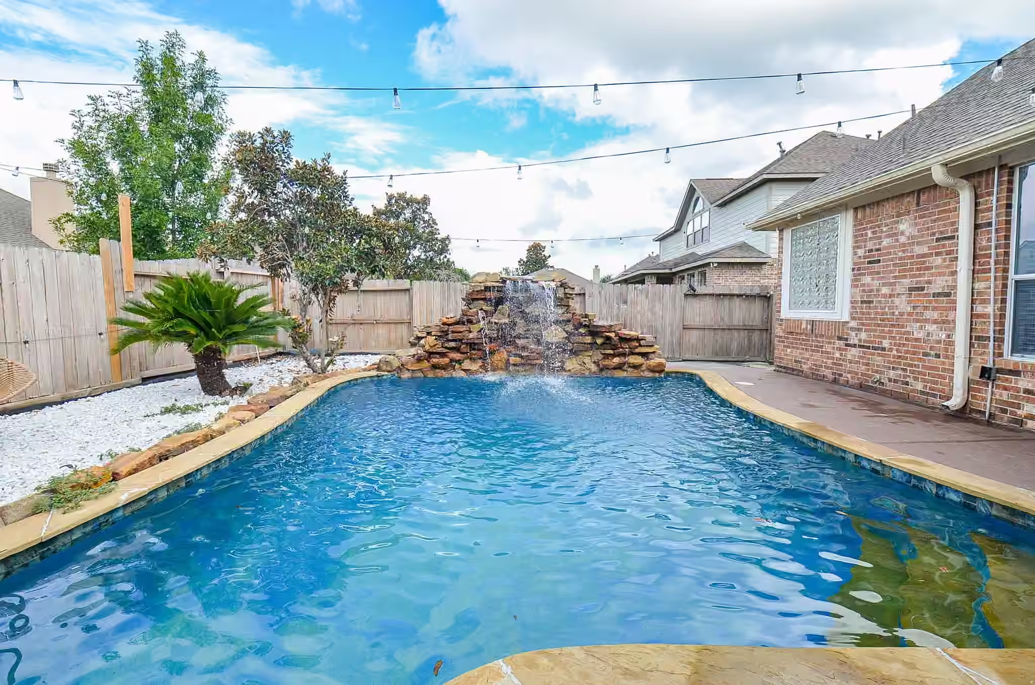 Photo of 10915 Menaggio Court, Richmond, TX 77406