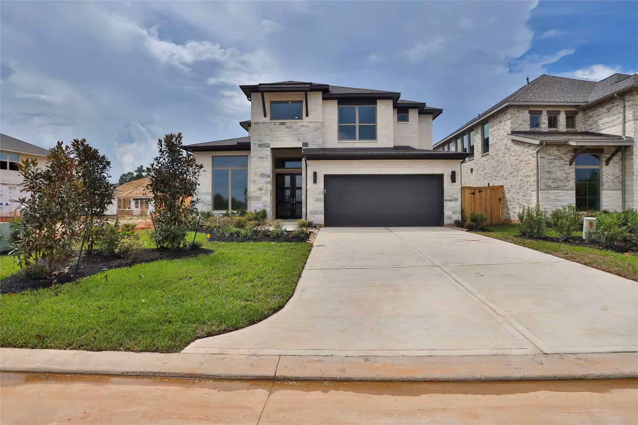 Photo of 294 Texoma Plains Drive, Conroe, TX