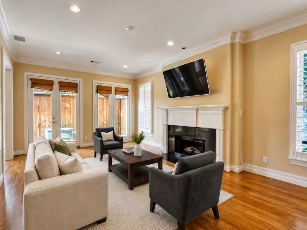 Photo 3 of 5834 Candlewood Lane, Houston, TX