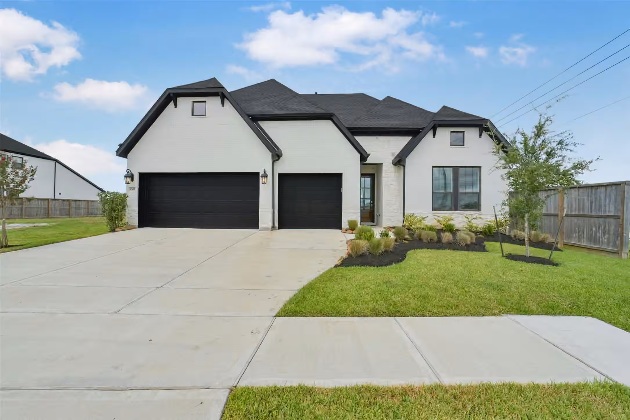 Photo 2 of 1702 Spring View, Friendswood, TX
