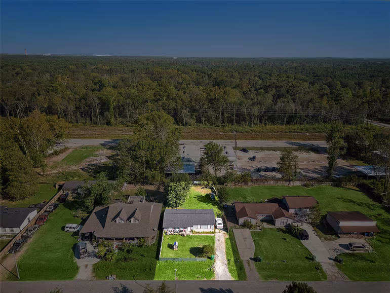 Photo of 5725 Schutz, Houston, TX 77032