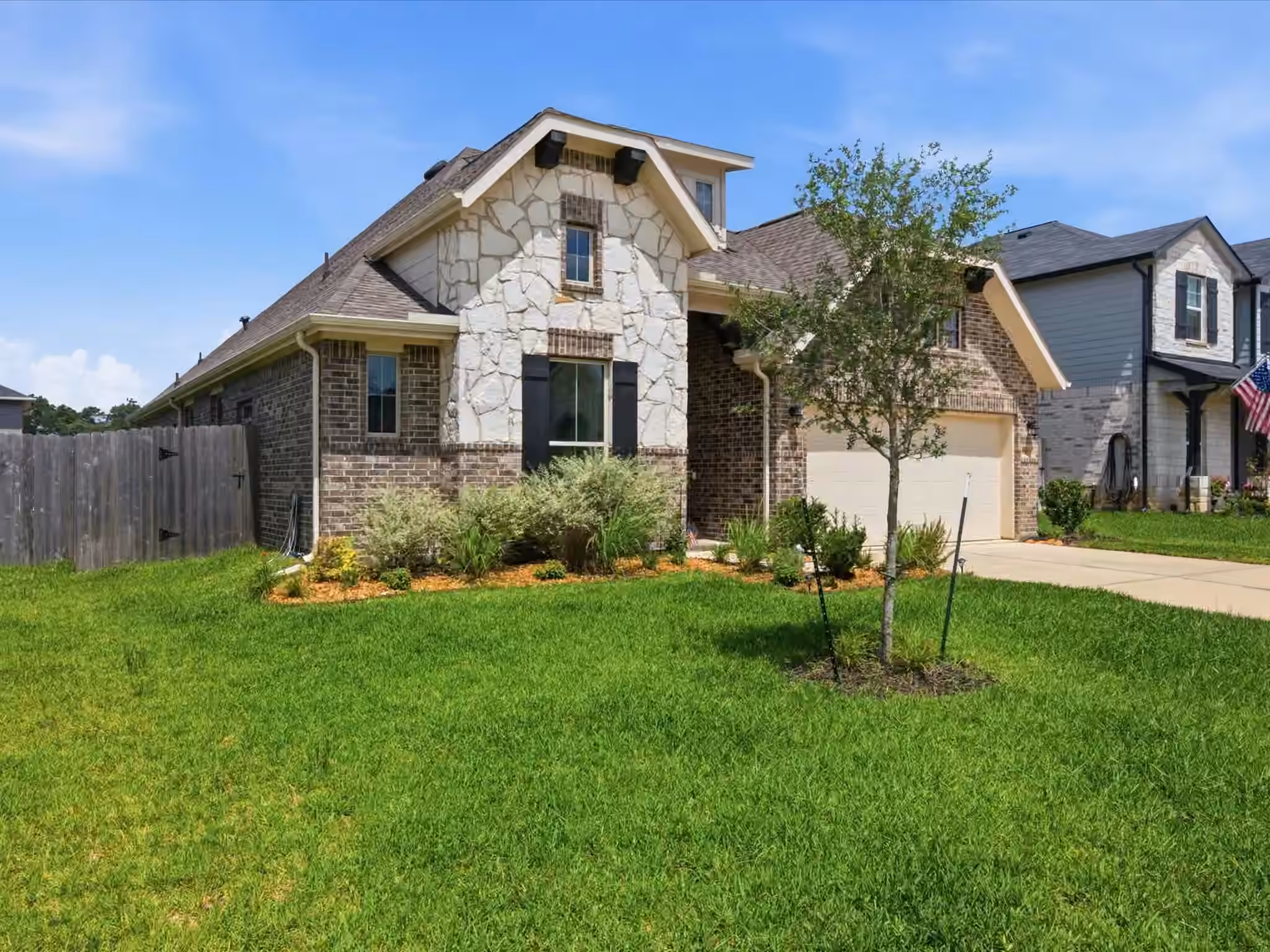 Photo 3 of 18613 Caney Springs Lane, Magnolia, TX