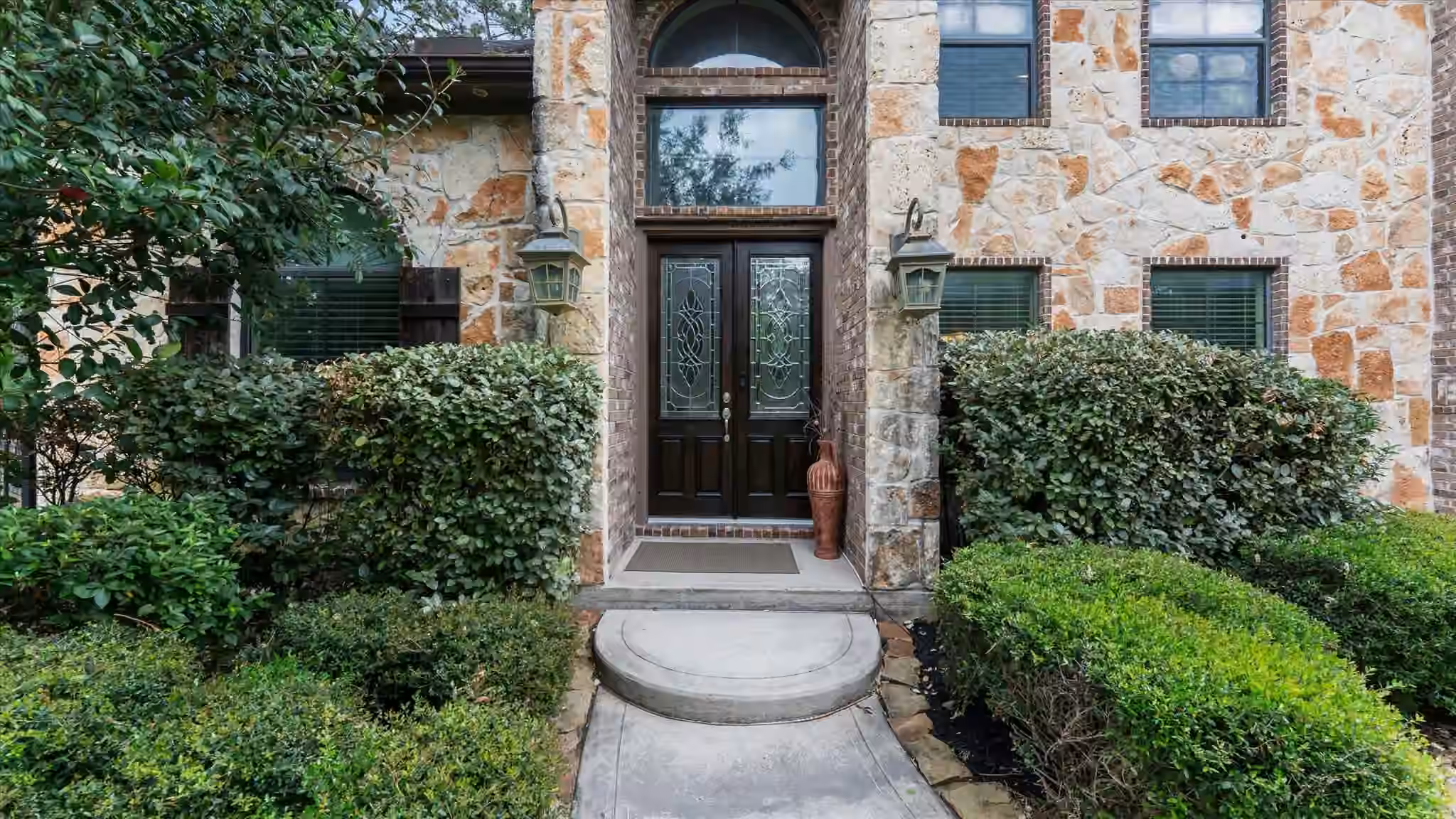 Photo 6 of 1270 Autumnwood Drive, Magnolia, TX