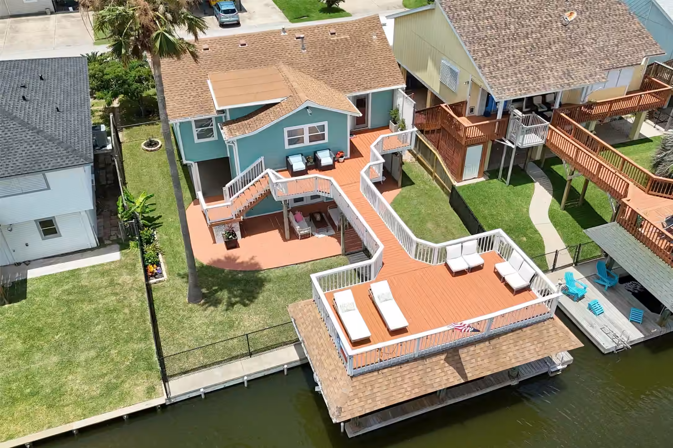 Photo 5 of 1078 Redfish Street, Bayou Vista, TX