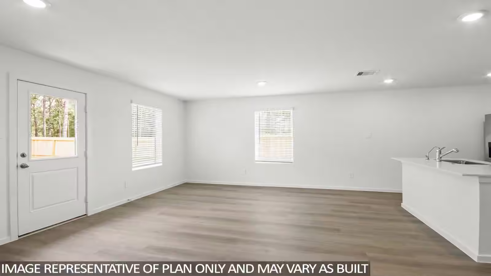 Photo 5 of 659 Iron Horse Drive, Conroe, TX