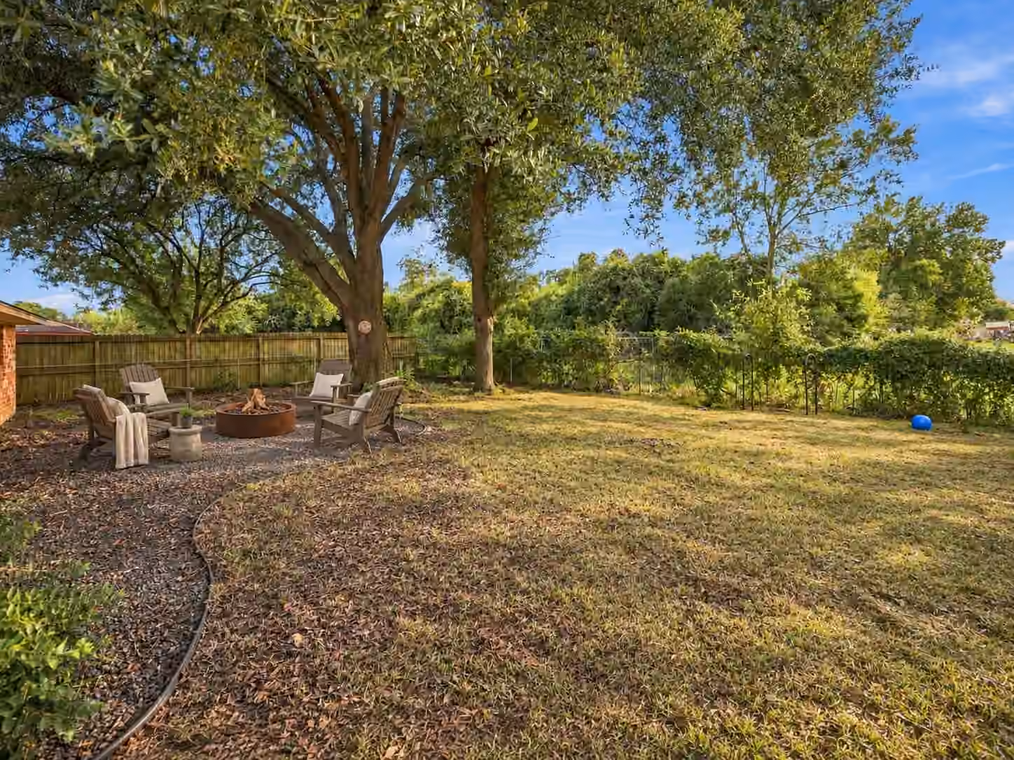 Photo 5 of 4306 Longhorn Drive, Baytown, TX