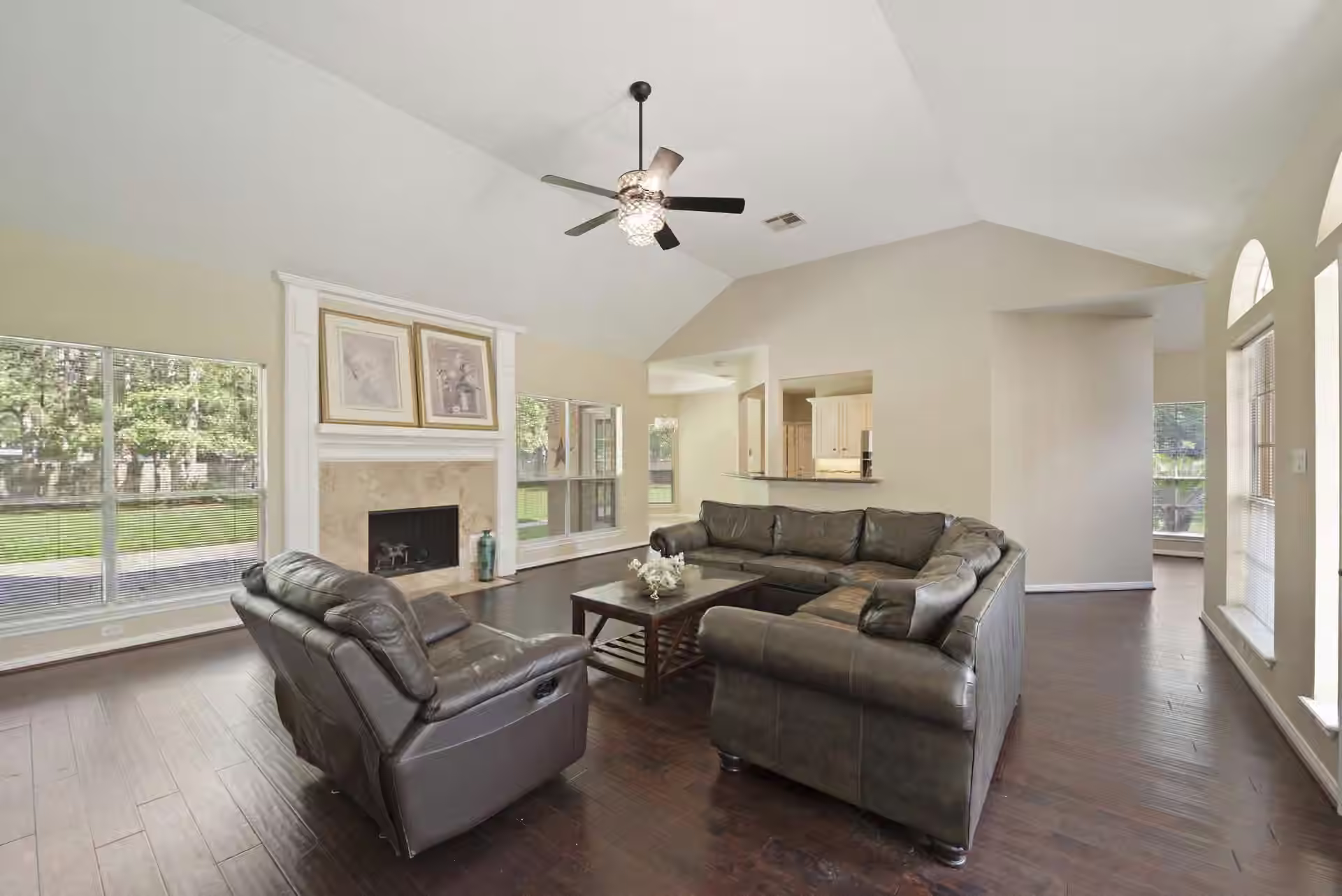 Photo 4 of 2615 Roman Forest Boulevard, New Caney, TX