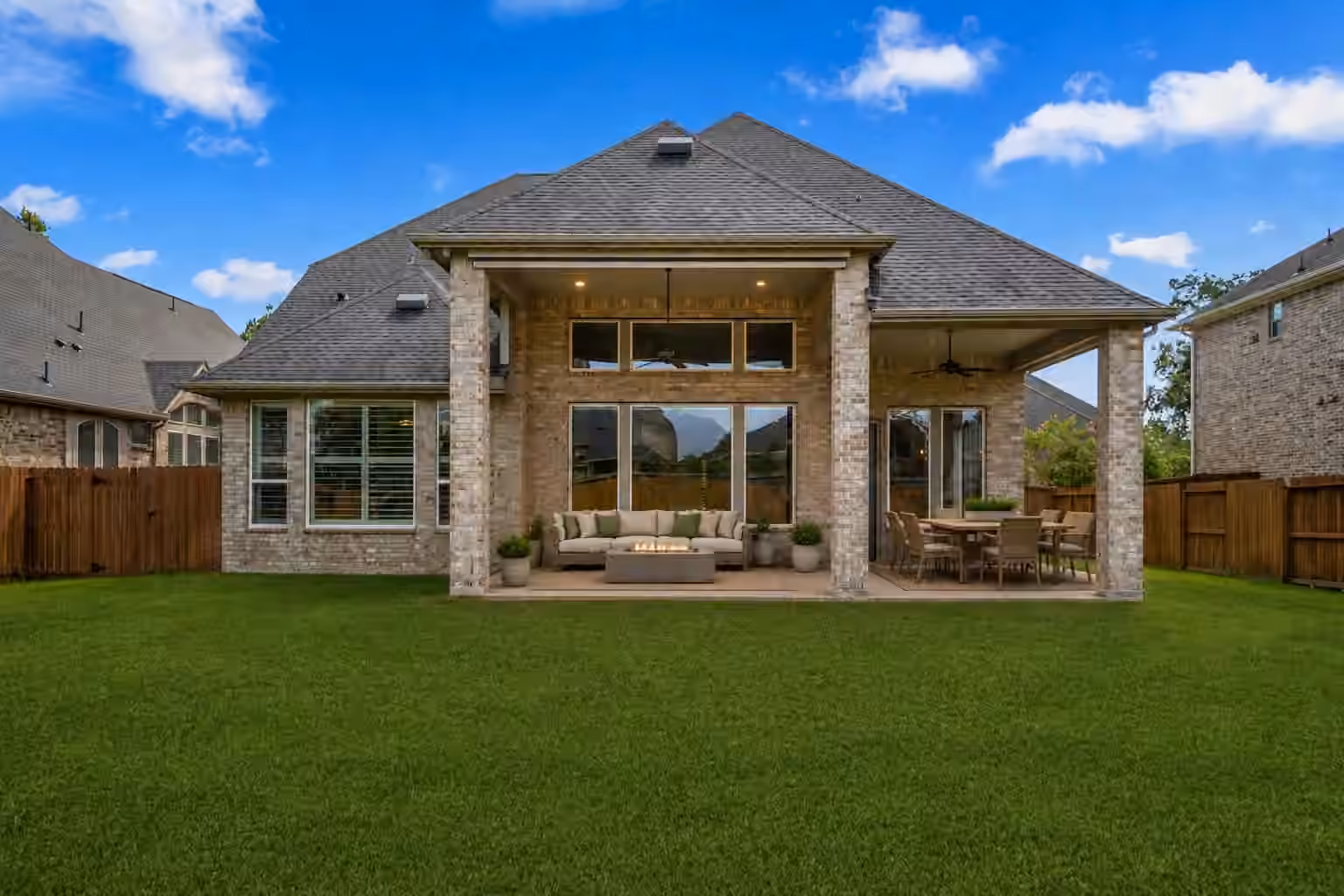 Photo 3 of 16439 Shumard Run Lane, Cypress, TX