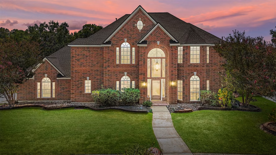 Photo of 3123 Wilshire Lane, Baytown, TX