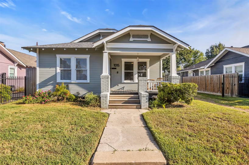 Photo of 1015 E 14th Street, Houston, TX 77009