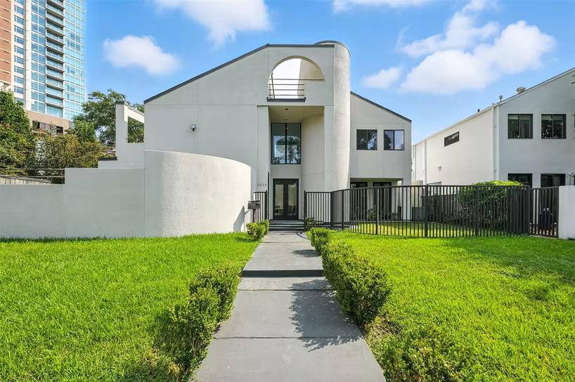 Photo of 2019 Mcclendon Street, Houston, TX