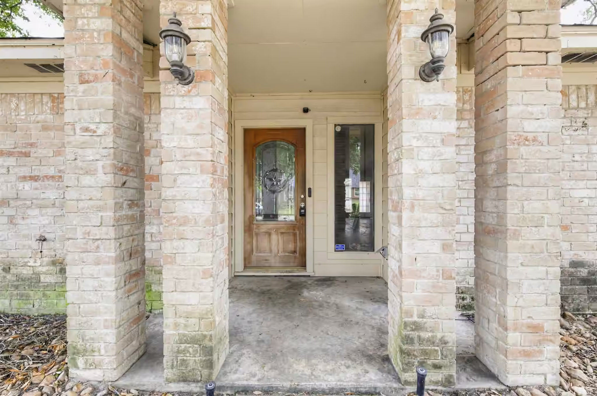 Photo 4 of 15502 Chichester Lane, Jersey Village, TX