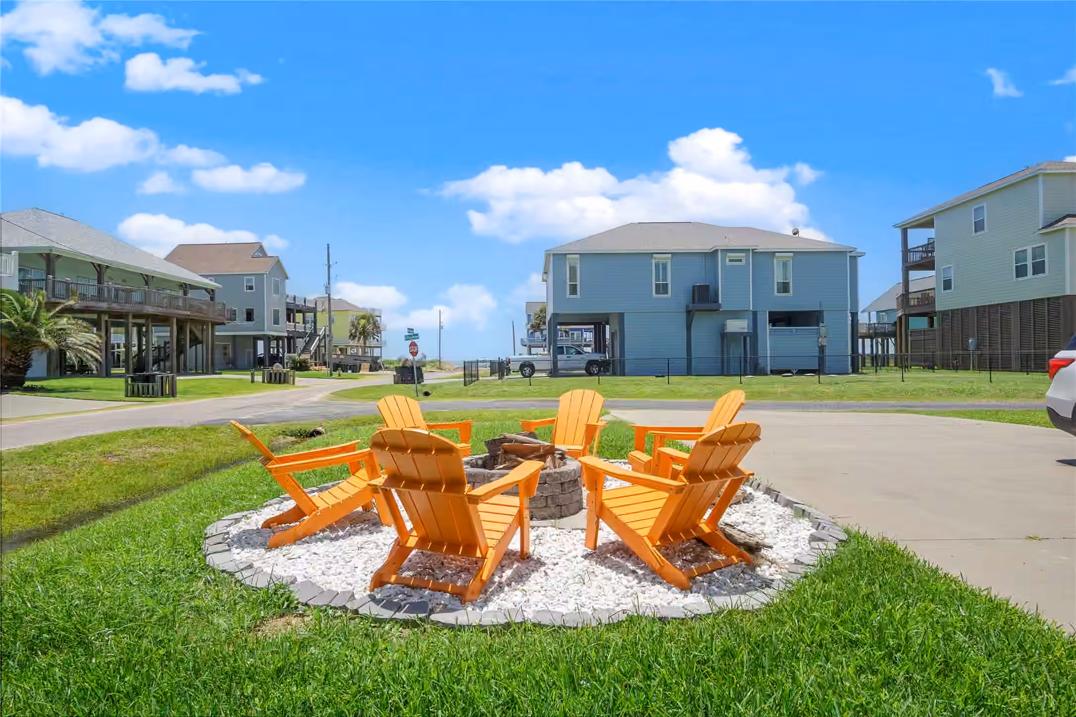 Photo 4 of 819 Eastview, Crystal Beach, TX