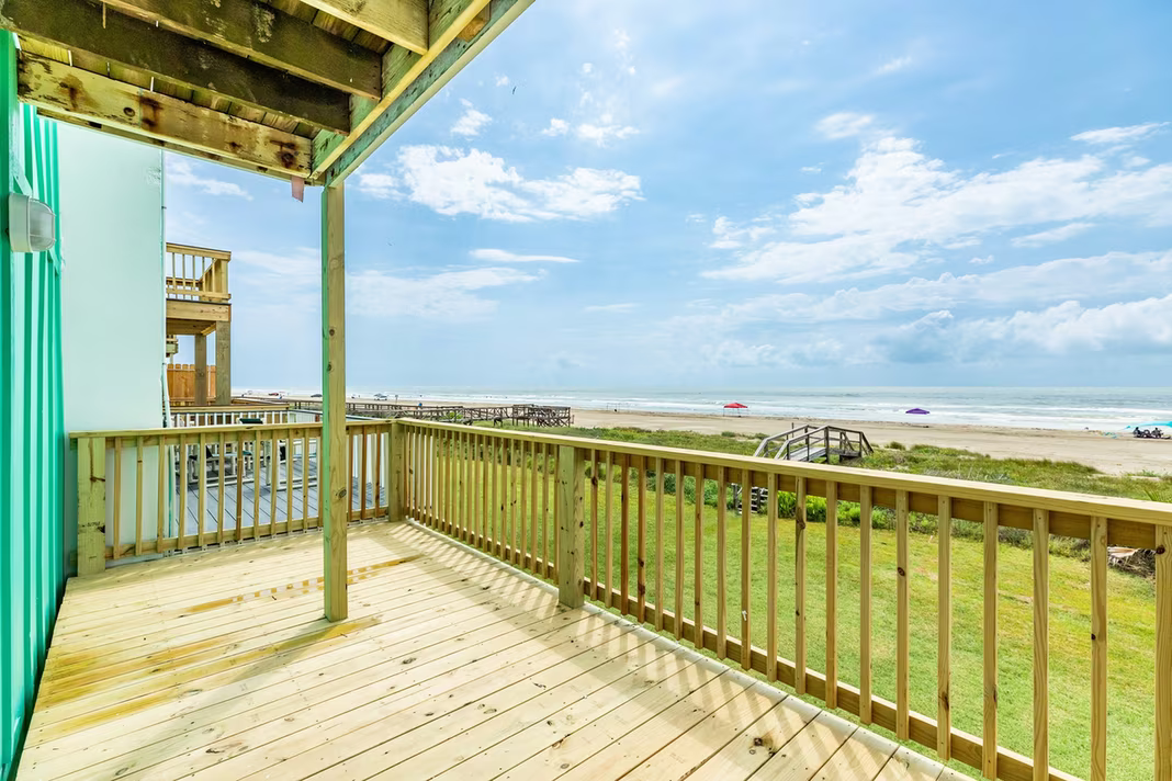 Photo of 101 Pelican Place 7, Surfside Beach, TX
