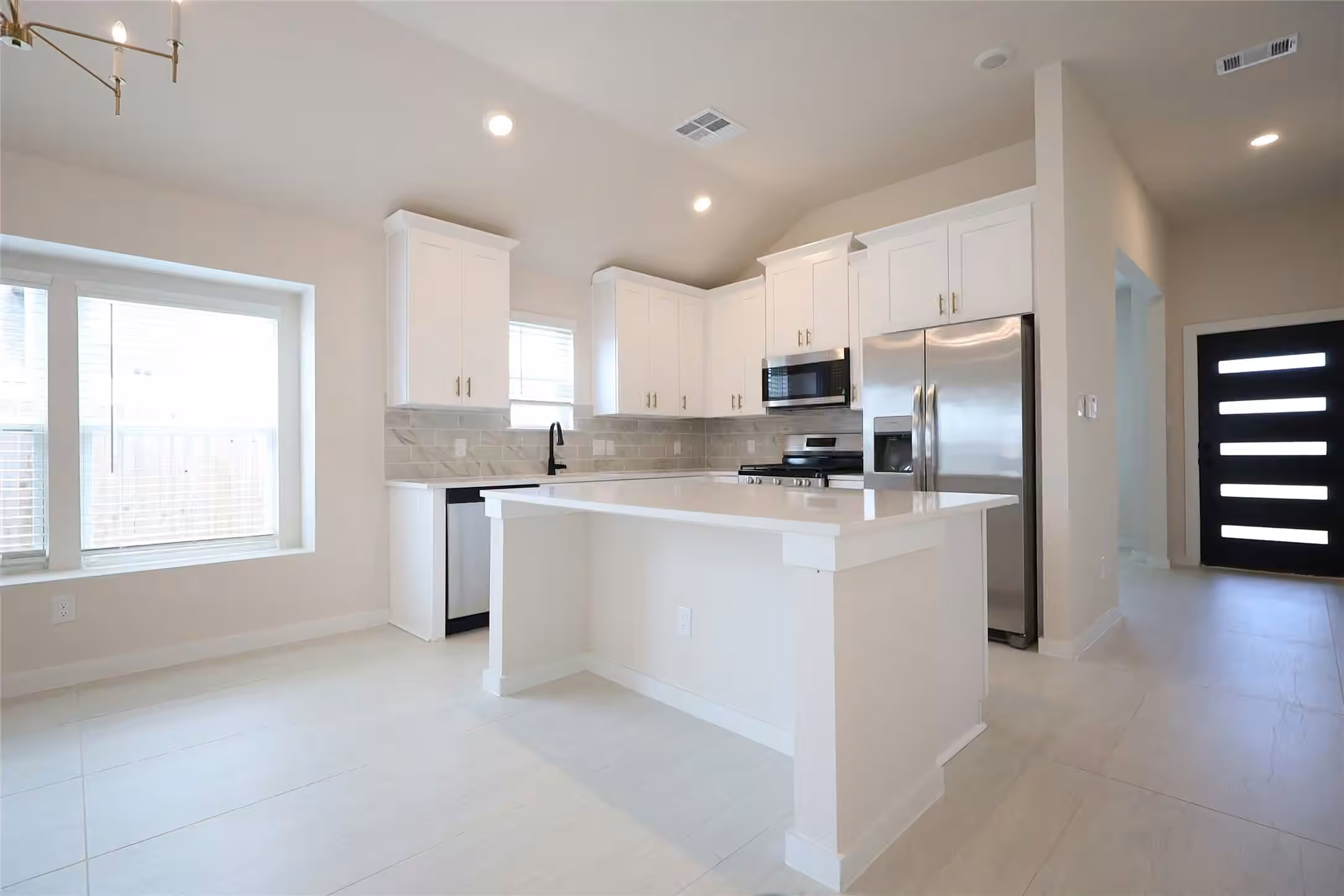 Photo 6 of 13215 Glacier View Lane, Rosharon, TX